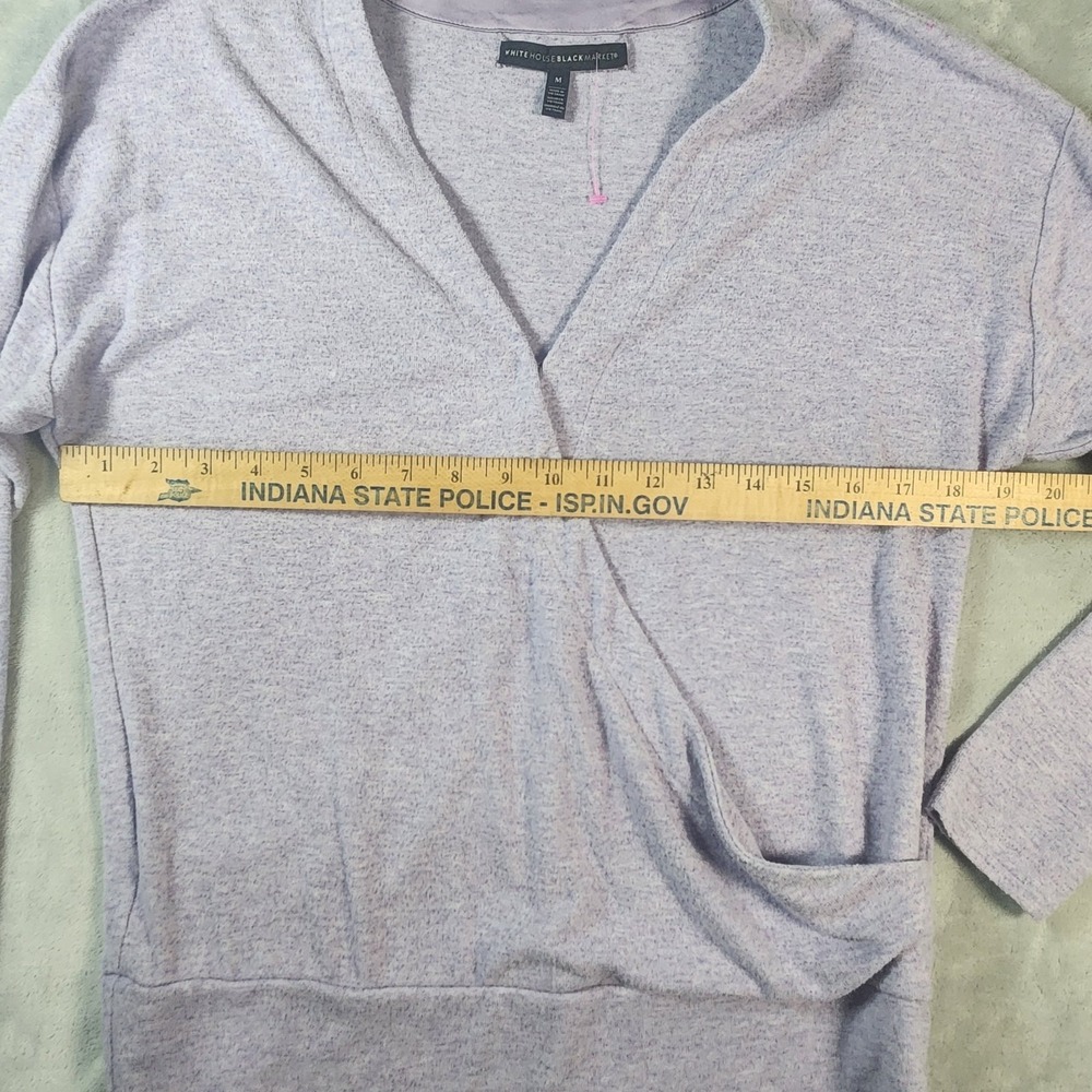 WHITE HOUSE BLACK MARKET Wrap Sweater Womens Lavender size M V Neck - Picture 6 of 8
